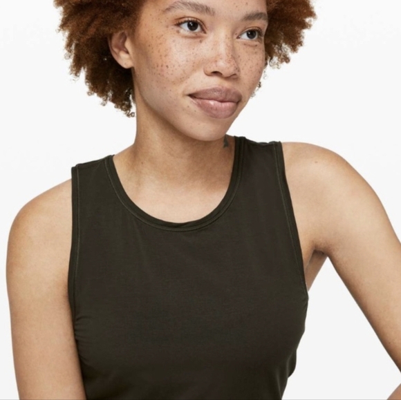Lululemon Deep Stretch Tank Dark Olive Size 4 Yoga Pilates Barre Ballet - Picture 3 of 7